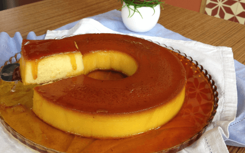 Pudim de doce de leite